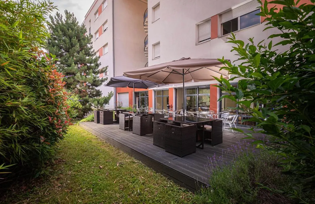 Apparthotel Privilodges Lyon Lumiere-1