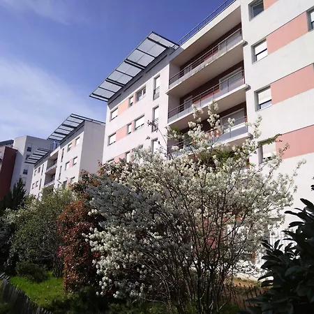 Apparthotel Privilodges Lyon Lumiere-2